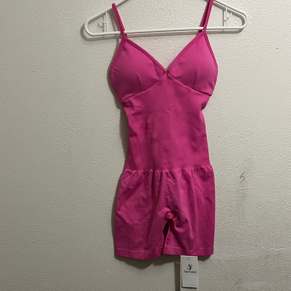 TAYOEA Women's Pink Training Romper